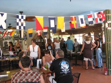 Courtesy of ju-ju jun/19/2010