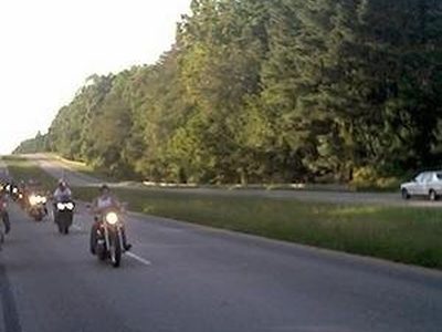 CH20_2005228224853_13_2.jpg