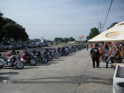 Look at all the FUCKING COPS on the left